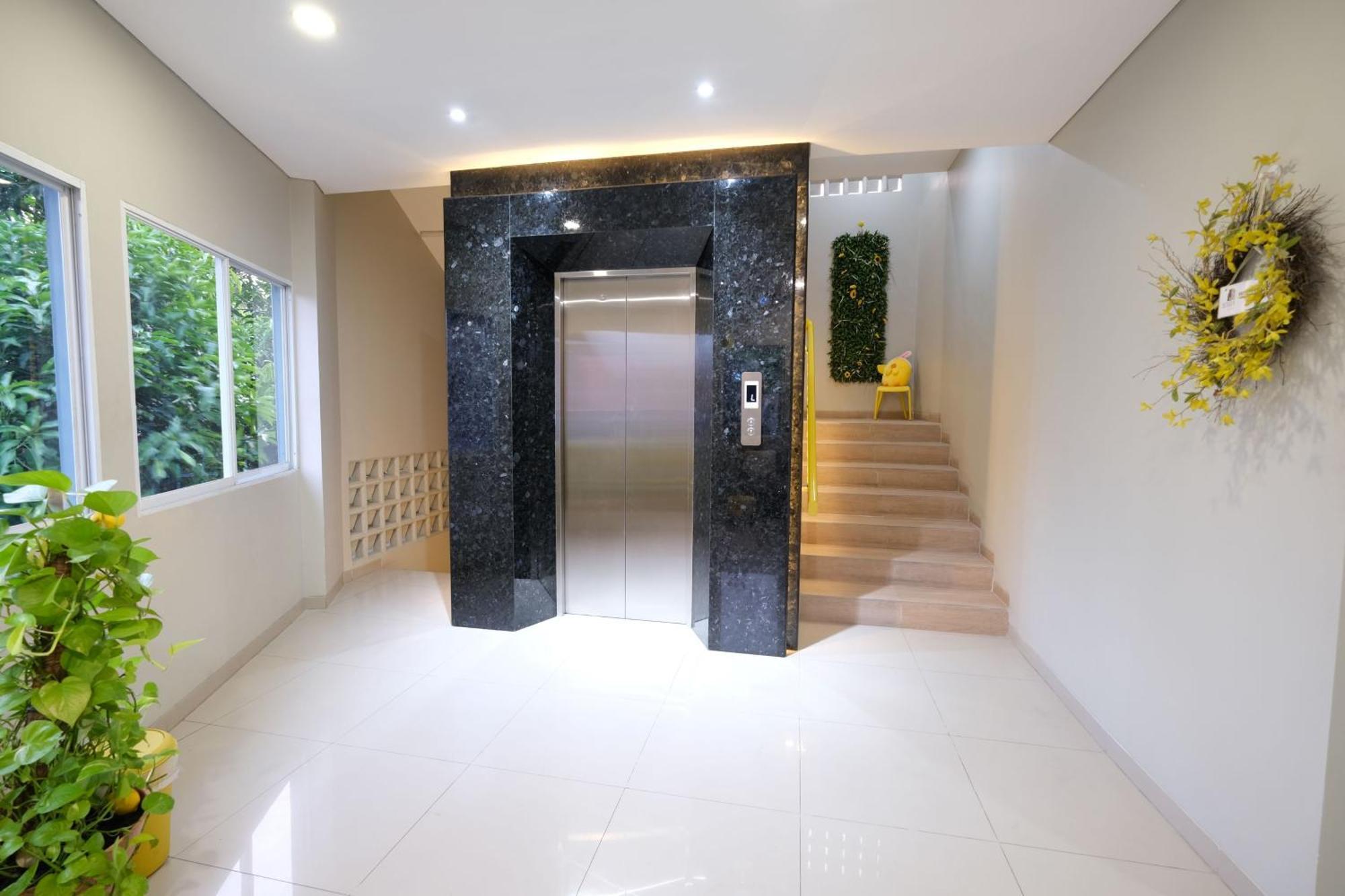 S101 Hotels Semarang Luaran gambar