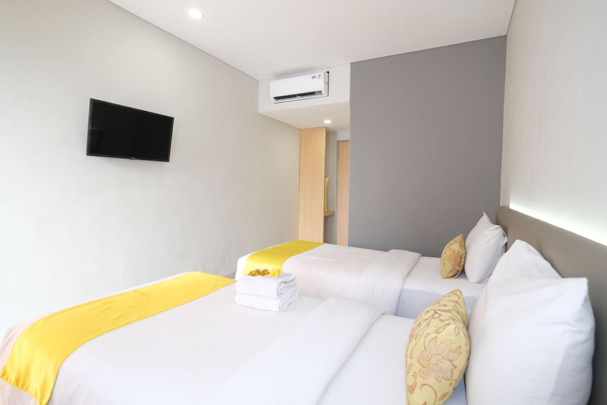 S101 Hotels Semarang Luaran gambar